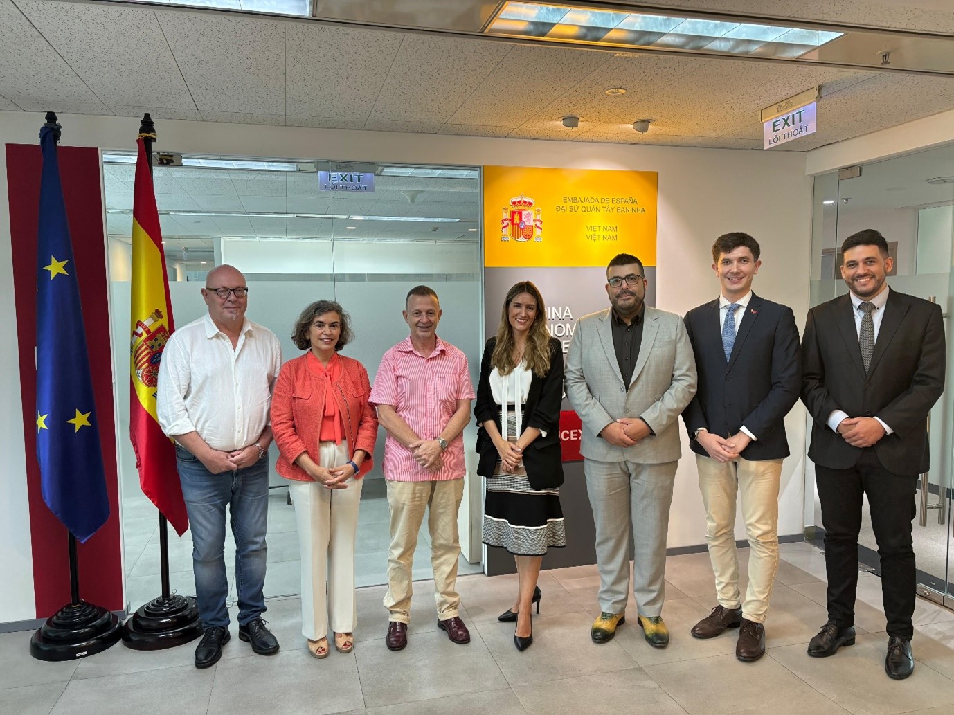 Board of Directors of the Spanish Chamber of Commerce in Vietnam ...